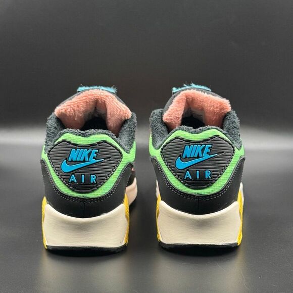 Wmns Nike Air Max 90 Atomic Pink Solar Flare - Picture 5 of 10